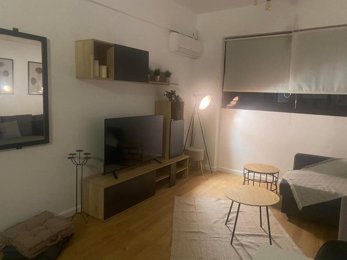 Cozy Maisonette Next To Plaka *